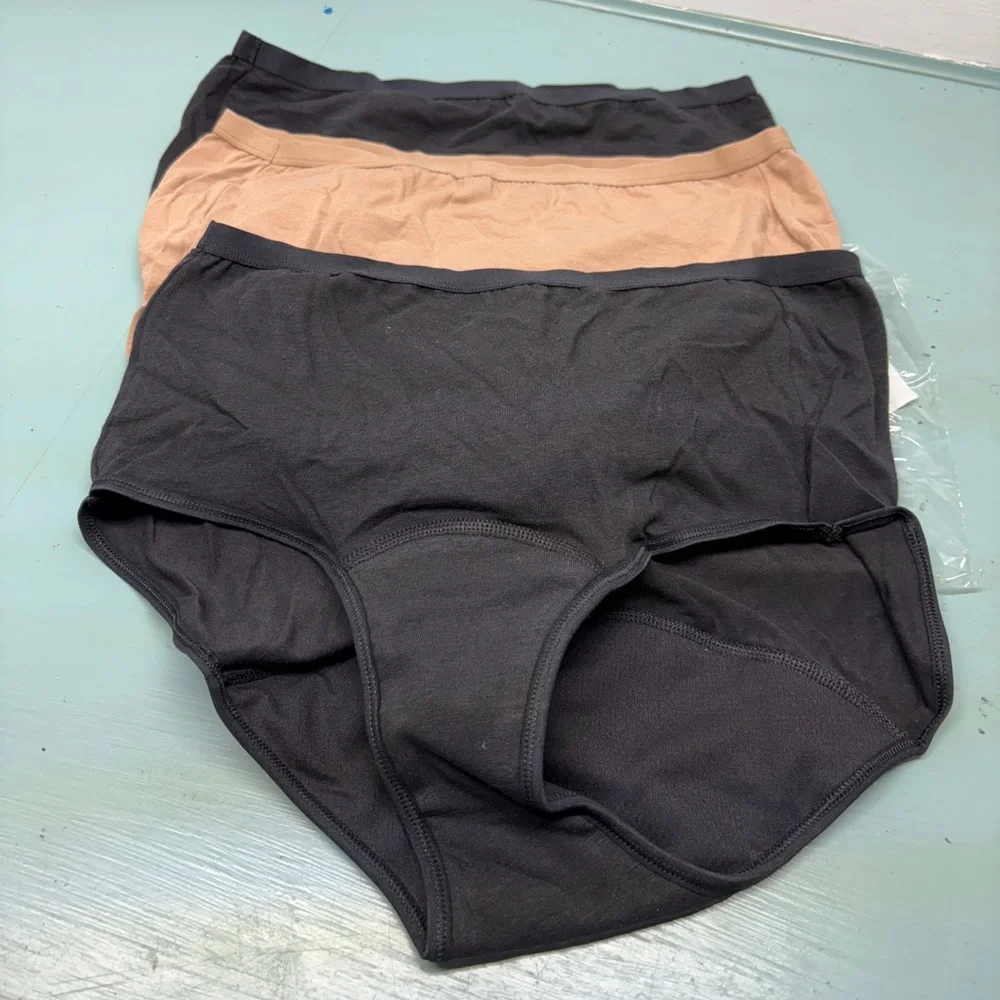 Hanes Women's XL 14/16 Period briefs - Black and Tan 3 pack - Picture 5 of 6